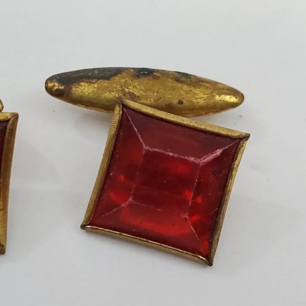 Vintage Red Cuff Links Gold Tone Square Plastic‎ R